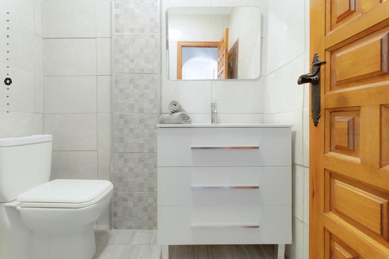 Apartment With Pool, Sea Views & Balcony Less Than 10Min Walk To La Mata Beach! Торевиеха Екстериор снимка